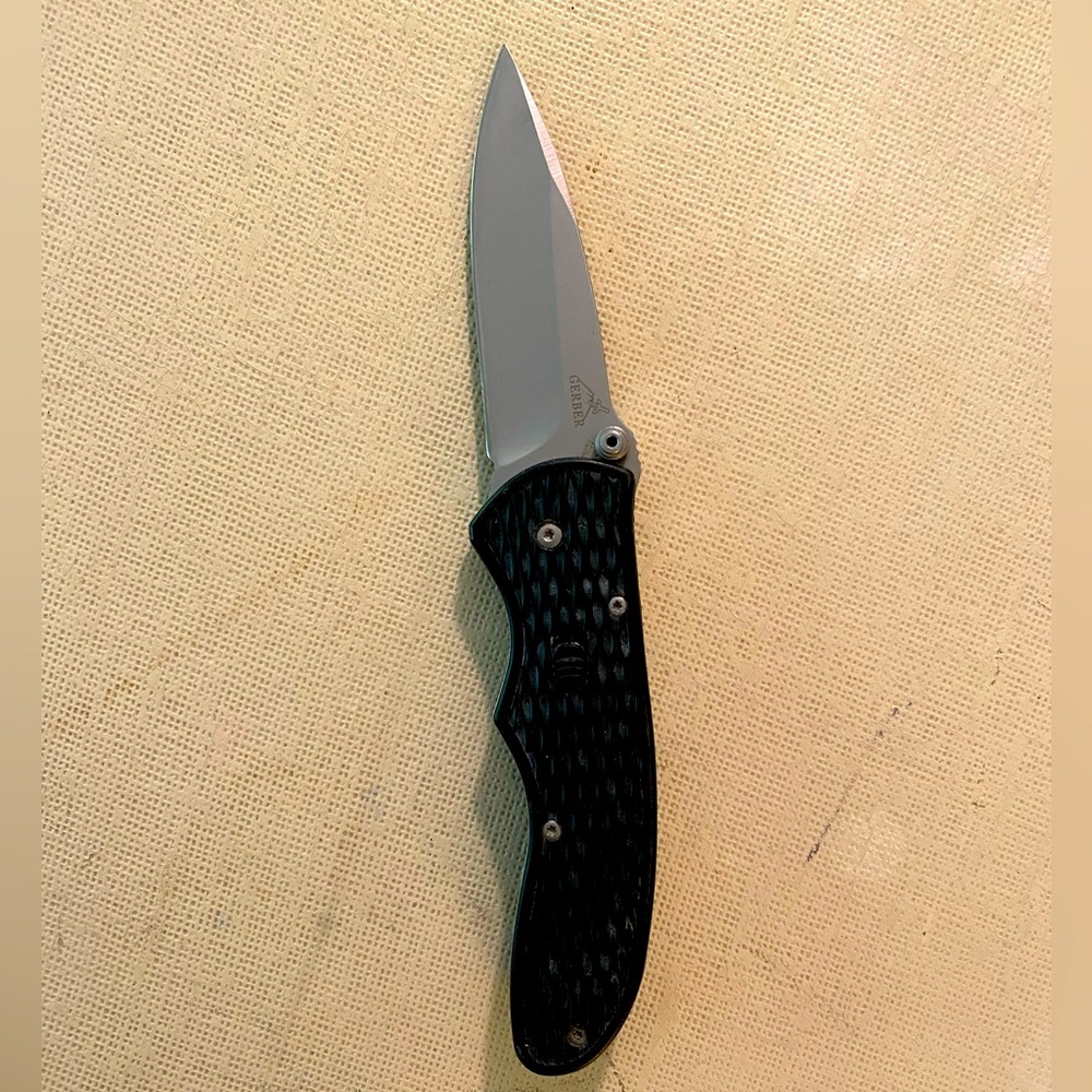 Gerber Fast Draw - Assisted Open Folding Pocket Knife Drop Point